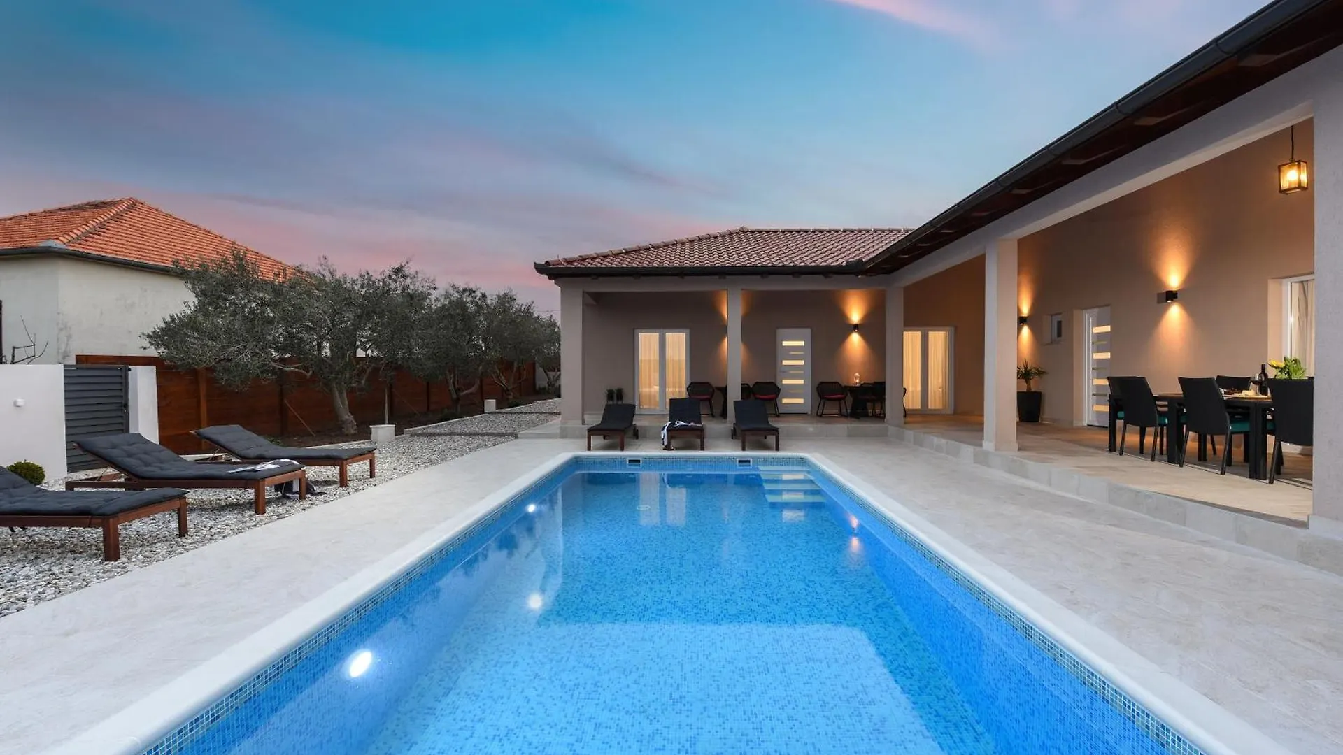Charming Villa With Heated Pool Near Zadar 0*, Debeljak